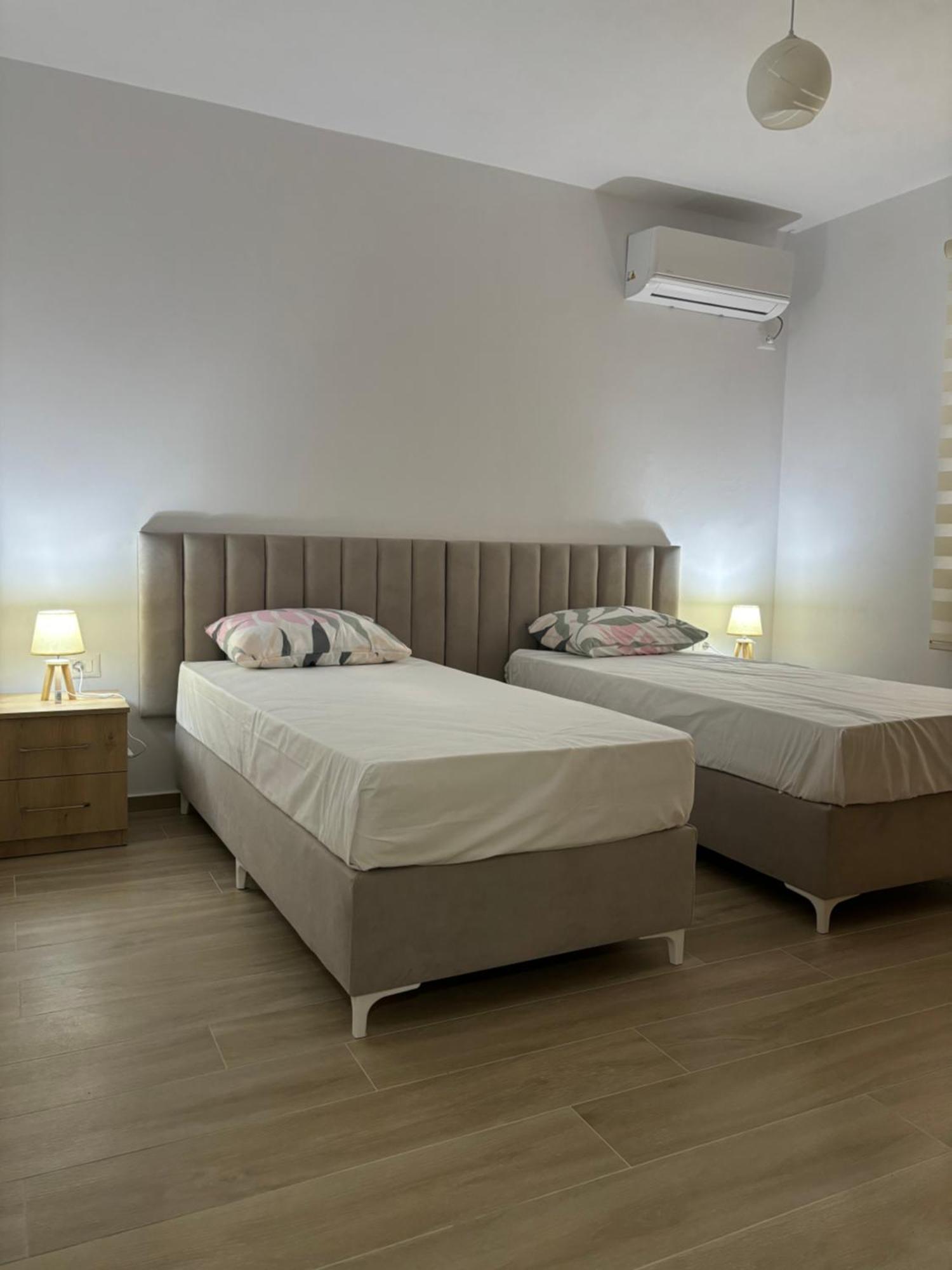 Kevi 'S Place Тирана Екстериор снимка